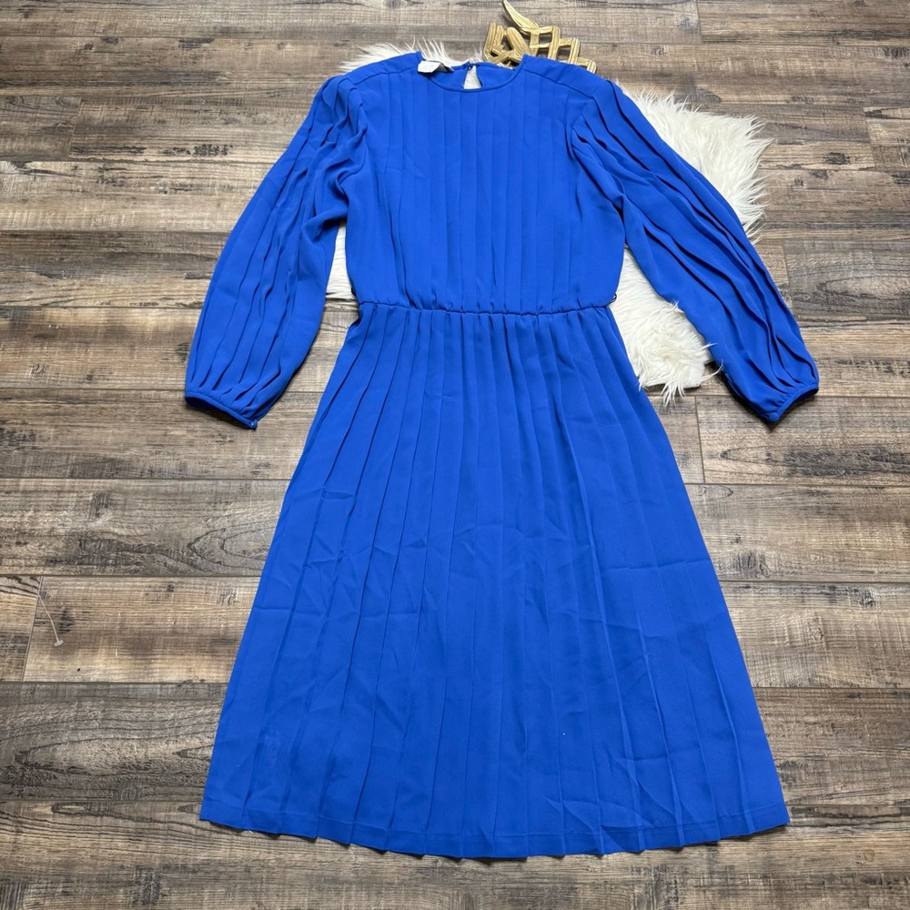 Monica Richards Pleated Blue A-line Dress with Bishop Sleeves Crew Neck